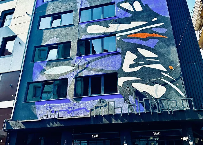 Sub Karakoy - Special Category 4*